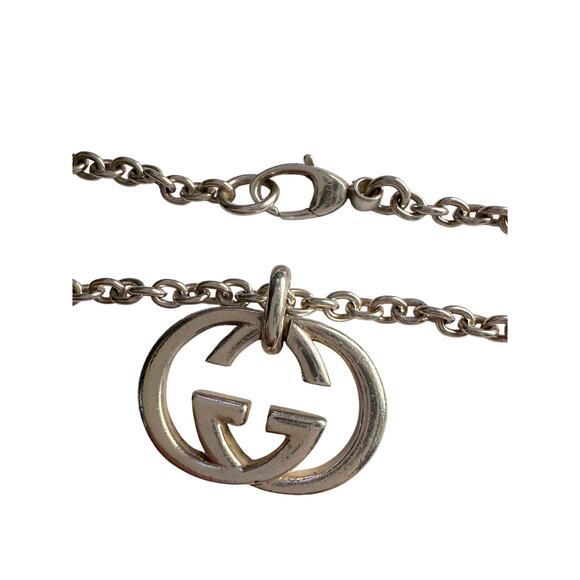 GUCCI Interlocking GG Logo Necklace (18") Sterling Silver - Picture 3 of 16